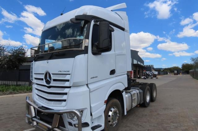 Mercedes-Benz Actros ACTROS 2645LS/33 E 5 LS