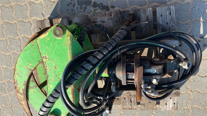 Takeuchi TB216 Skovklo med rotator