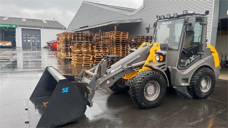 Mecalac AX 850