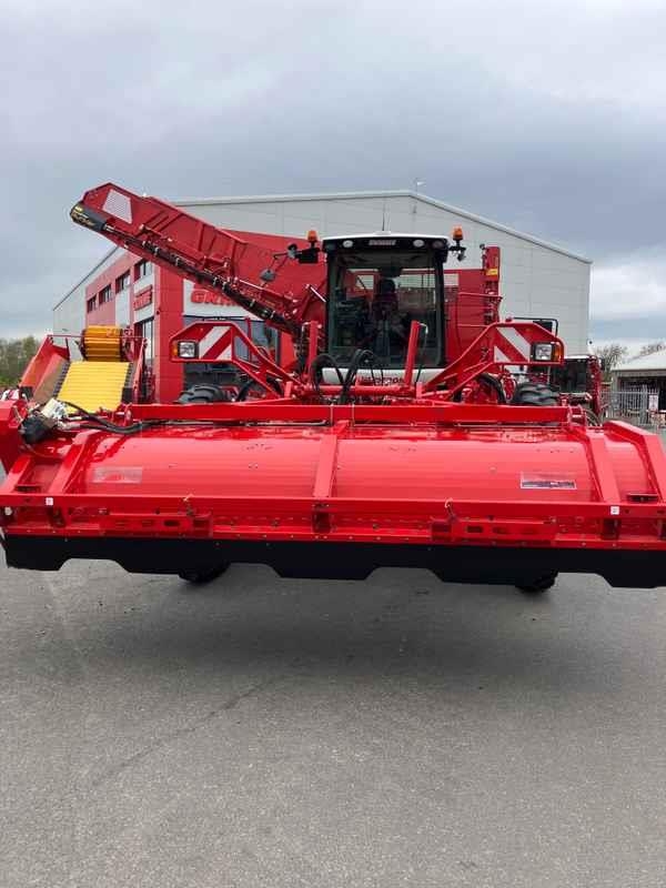 Grimme Varitron 470 PL TT, 4 Row, Self-Propelled, Potato