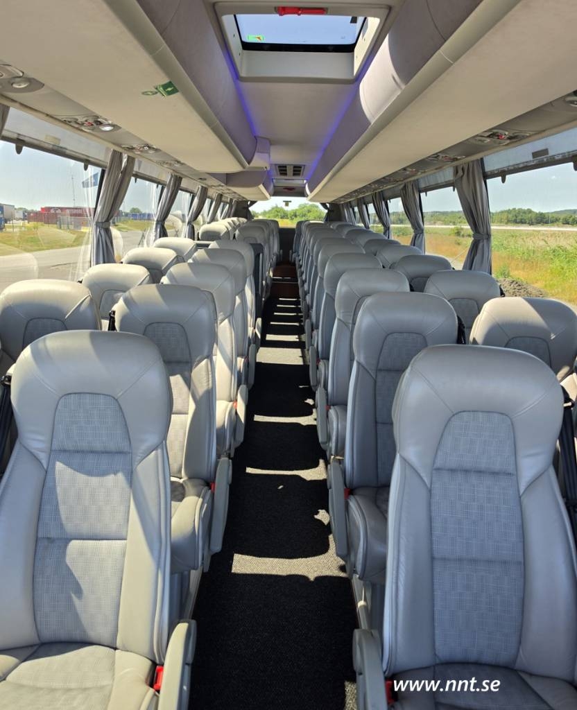 Volvo 9900