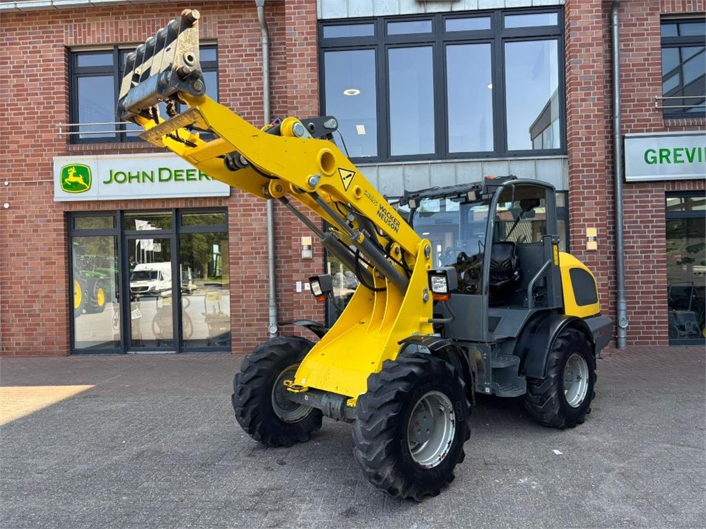 Chargeuse sur pneus Wacker Neuson WL 54 — occasion 2017, 3 300 h