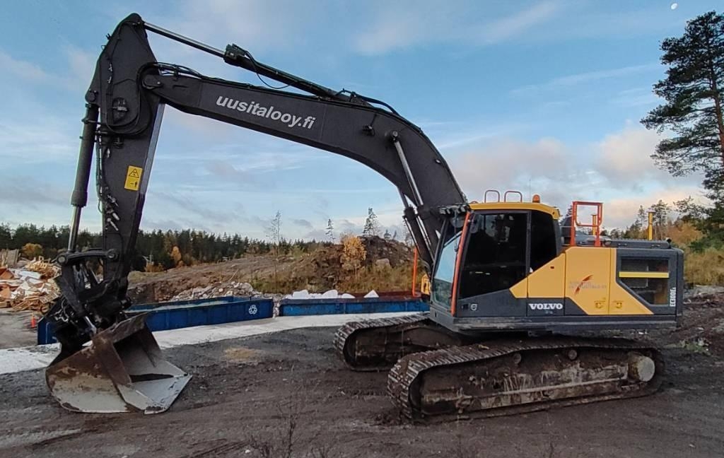 Pelle sur chenilles Volvo EC 300EL — occasion 2015, 13 500 h