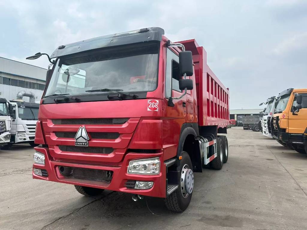 Sinotruk HOWO 6*4 371
