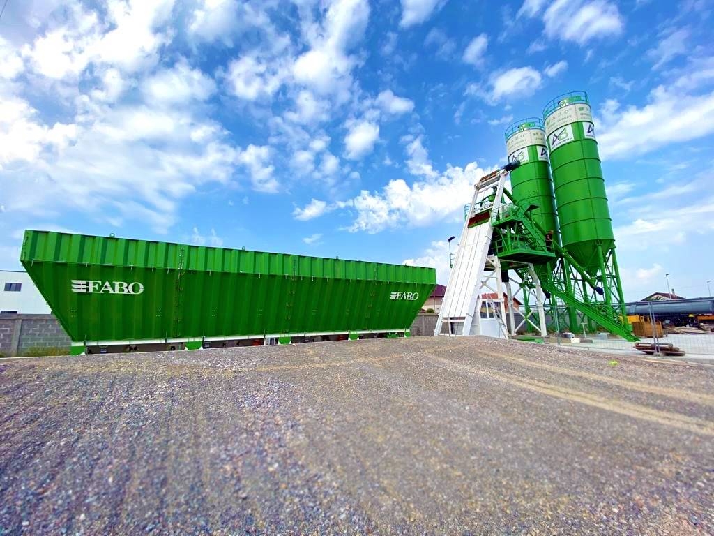 Fabo CENTRALE À BÉTON COMPACTE À GODET 110 M3/H