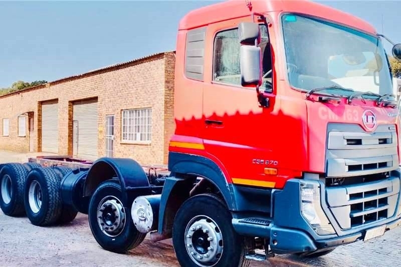 UD CGE 370 8x4
