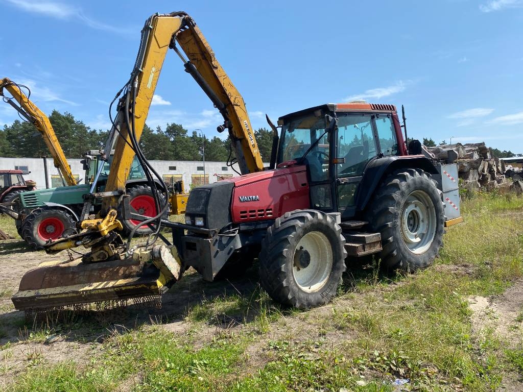 Valtra 6350