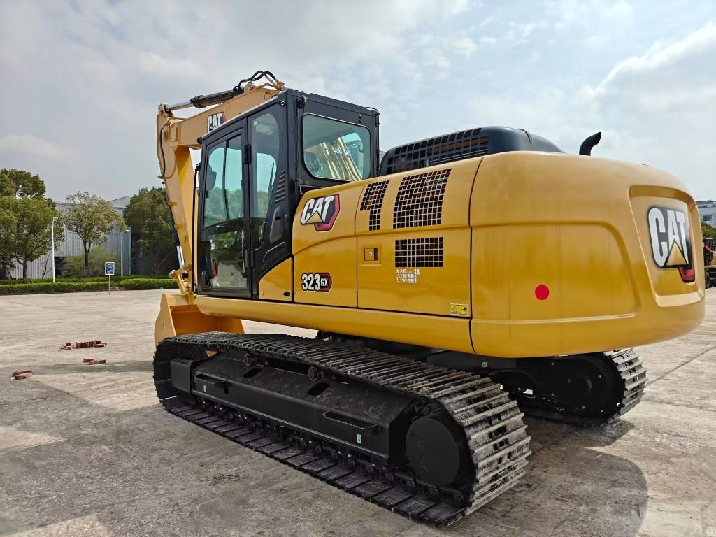 CAT 323 D L