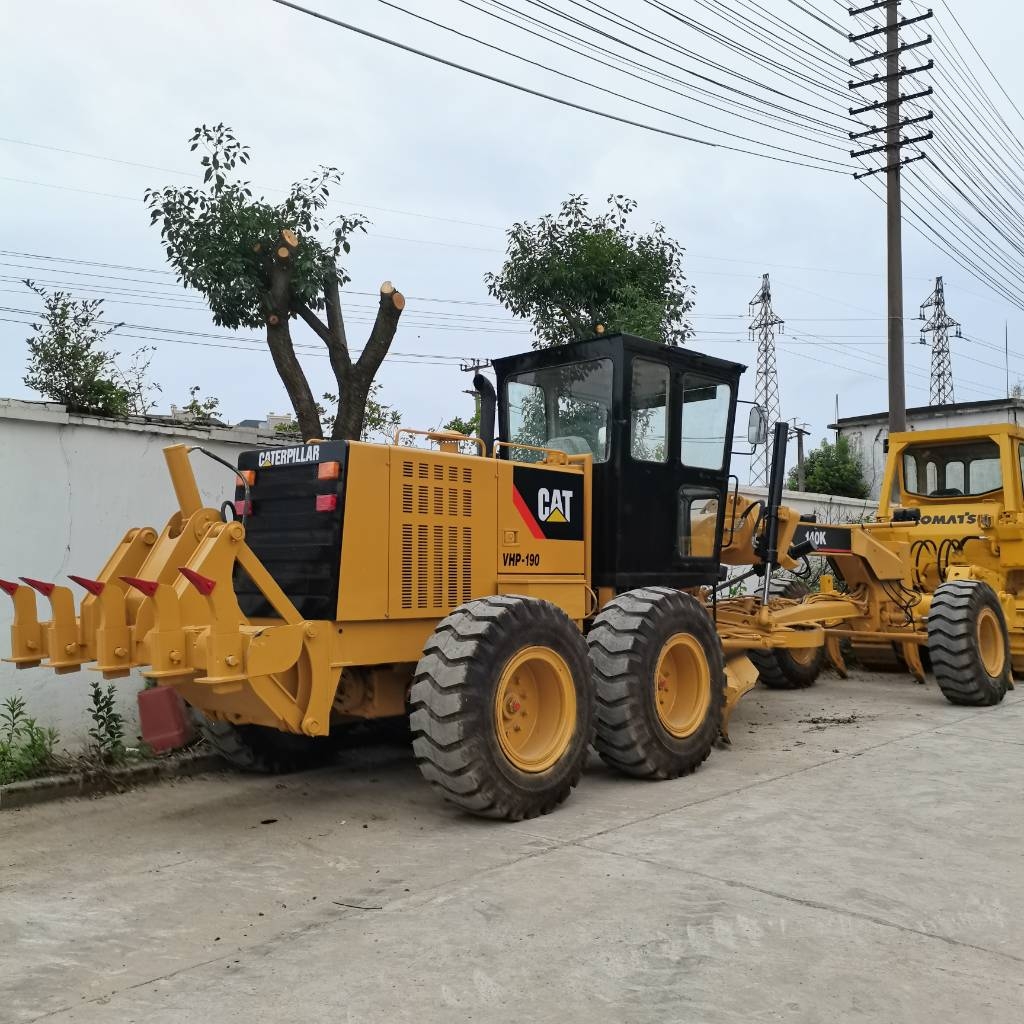 CAT 140 K