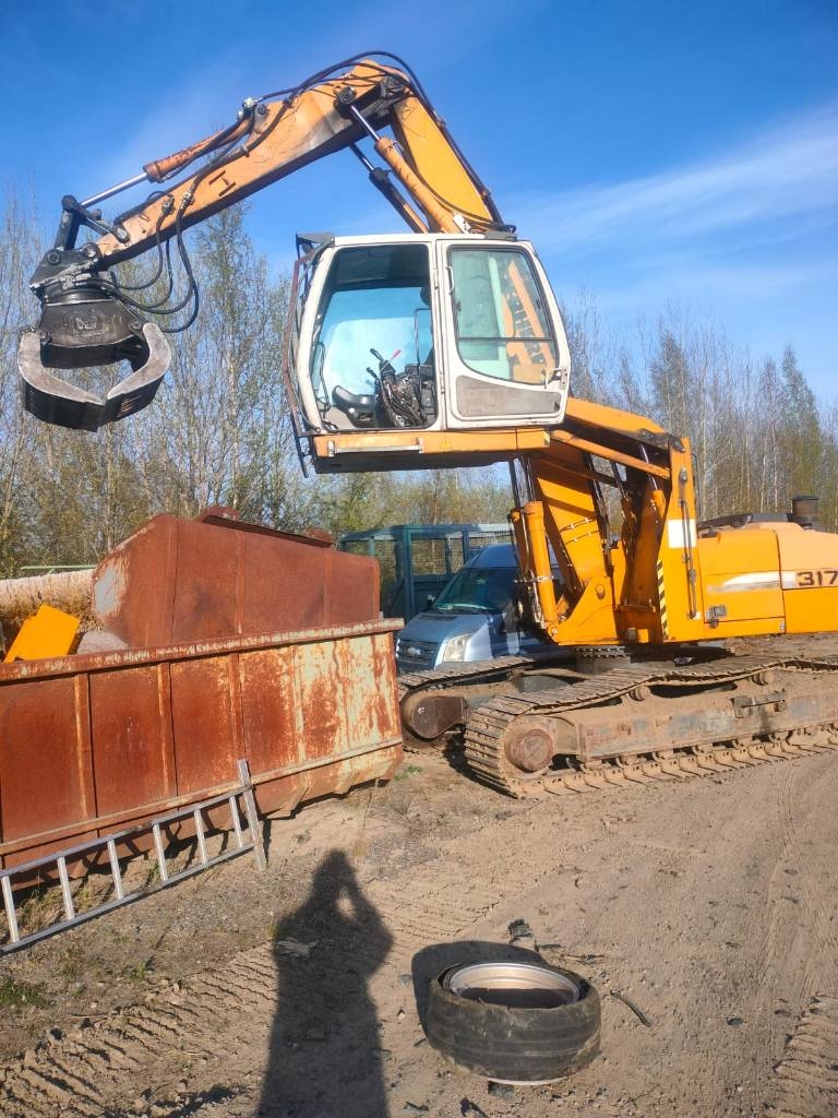 Liebherr 317