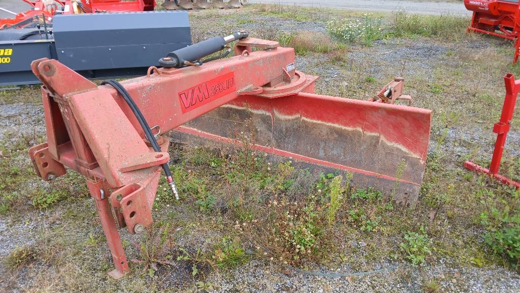 VM 250 JH/1 Takalana+ tukipyörät