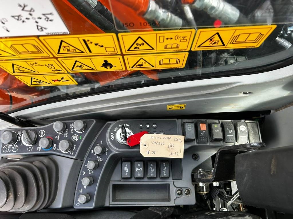Hitachi ZX 130-7 / Buldozer, Mazací tuk, Malé hodiny! kuva 24
