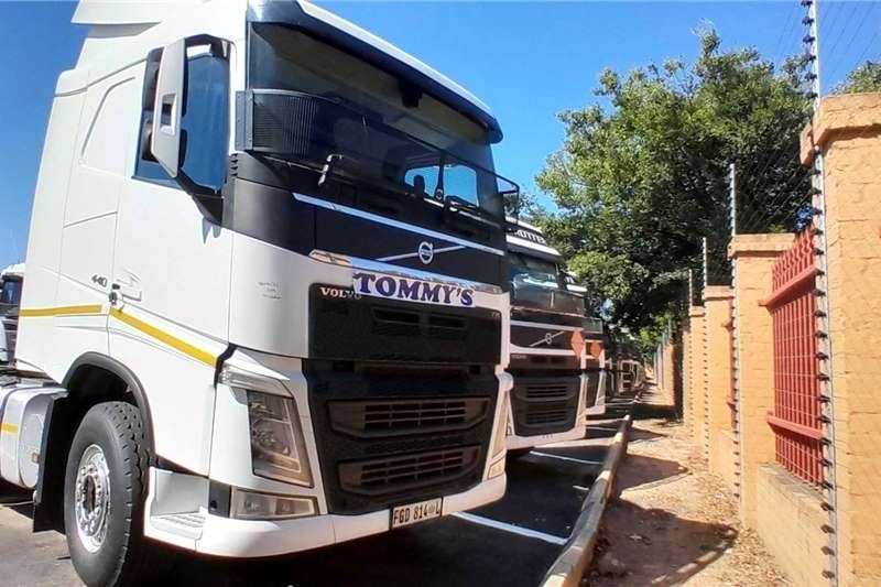 Volvo FM(4) 400 6X4 SLEEP