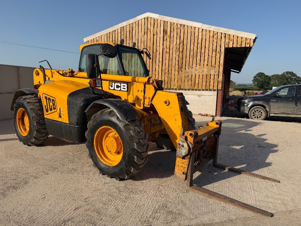 JCB 535-95