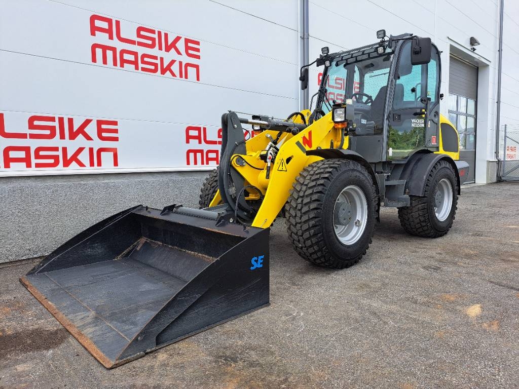 Wacker Neuson WL 52 , Vikplog / Sandspridare