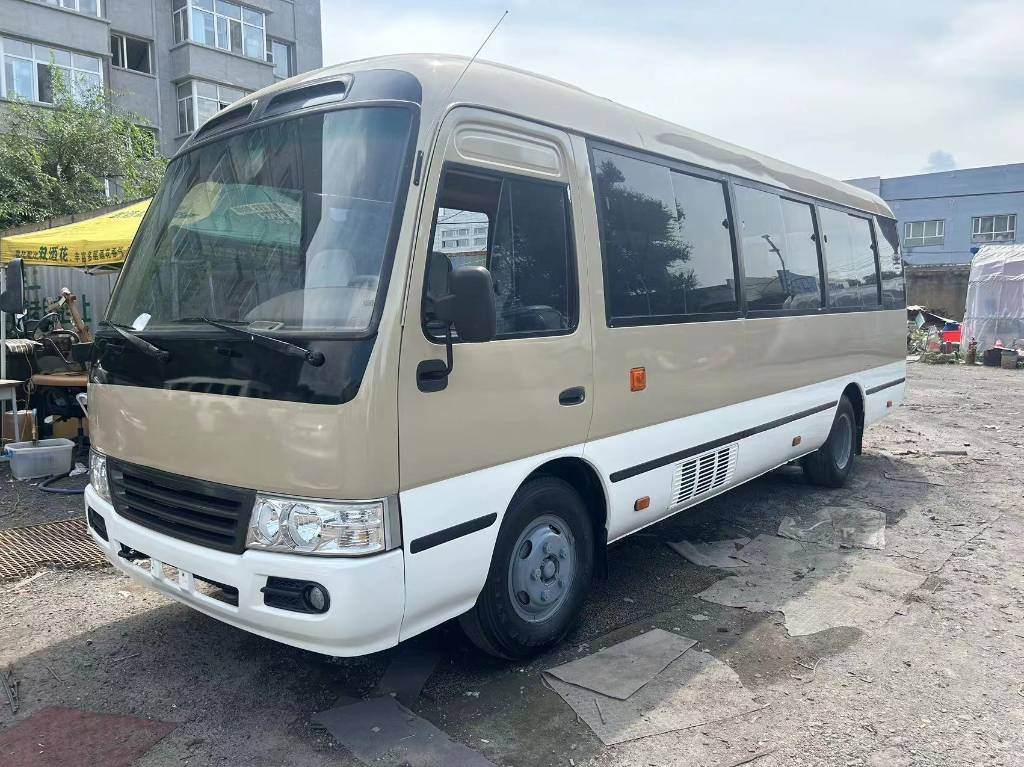 Toyota Coaster 1HZ