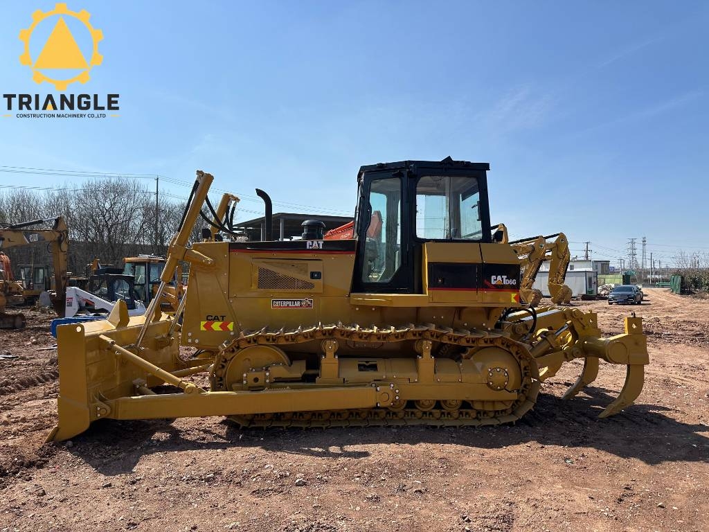 Bulldozer Caterpillar D 6 G — occasion 2019, 3 210 h