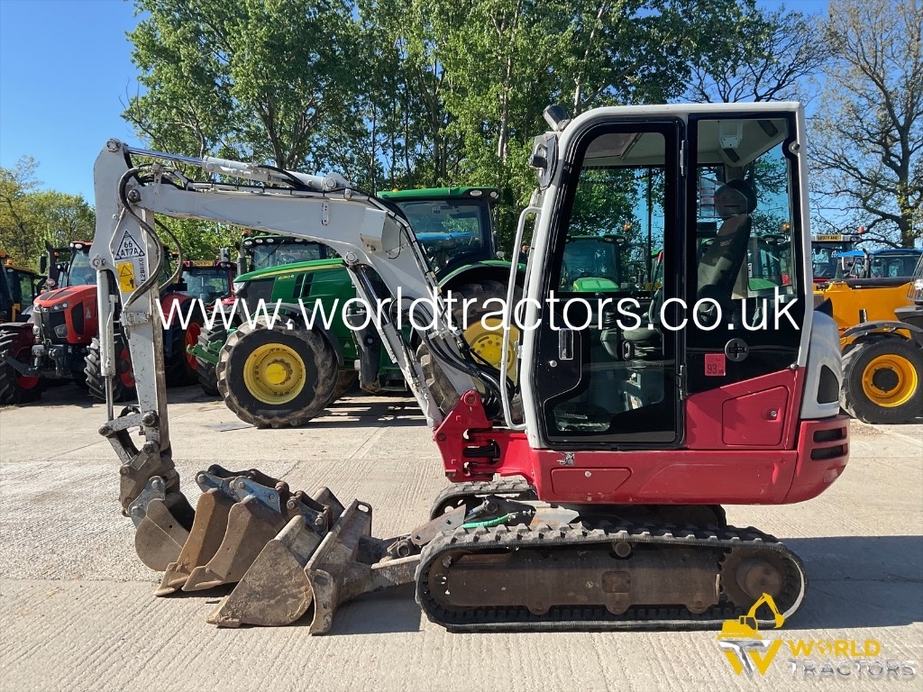 Takeuchi TB 230