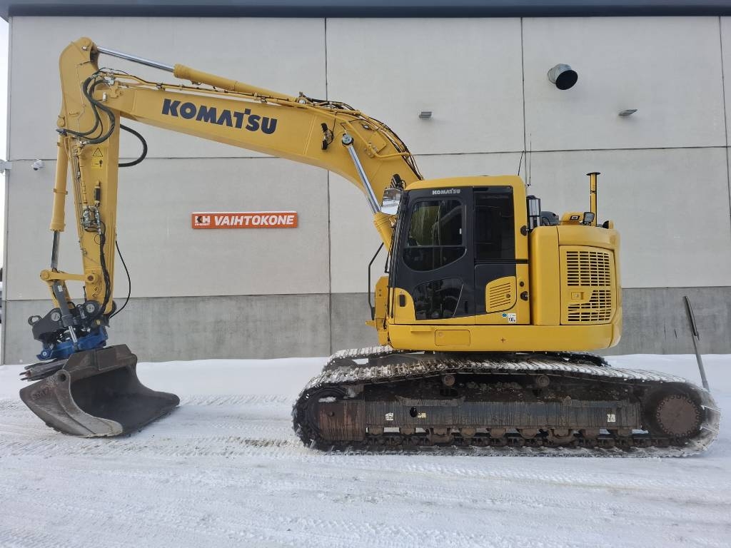 Komatsu PC 228 USLC-11 YKSILÖ
