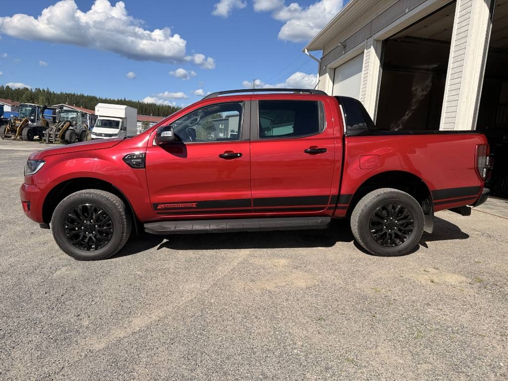 Ford Ranger ( Vaihdossa käy kaikki )