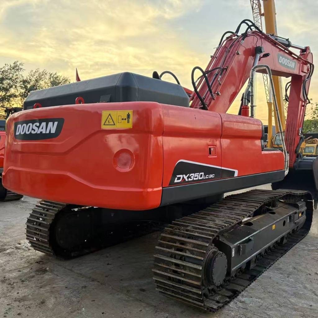 Doosan DX 350