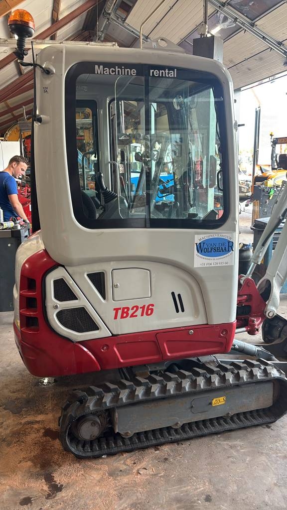 Takeuchi TB 216