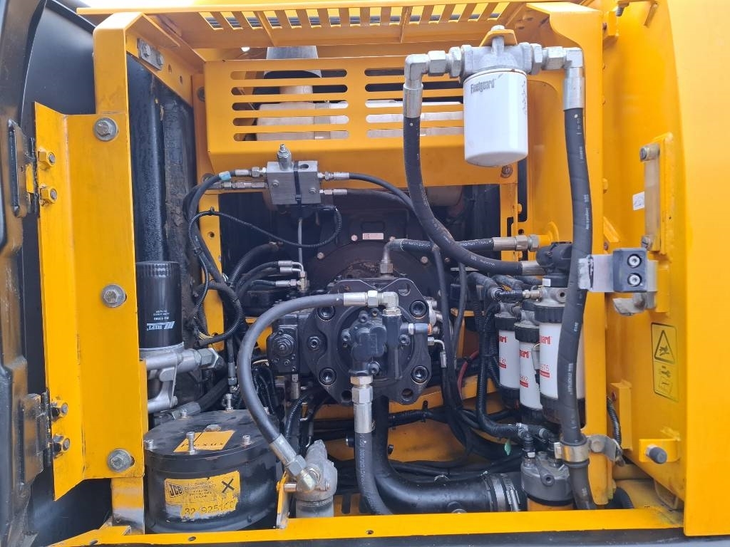 JCB JS 220 LC / MYYTY, SOLD kuva 13