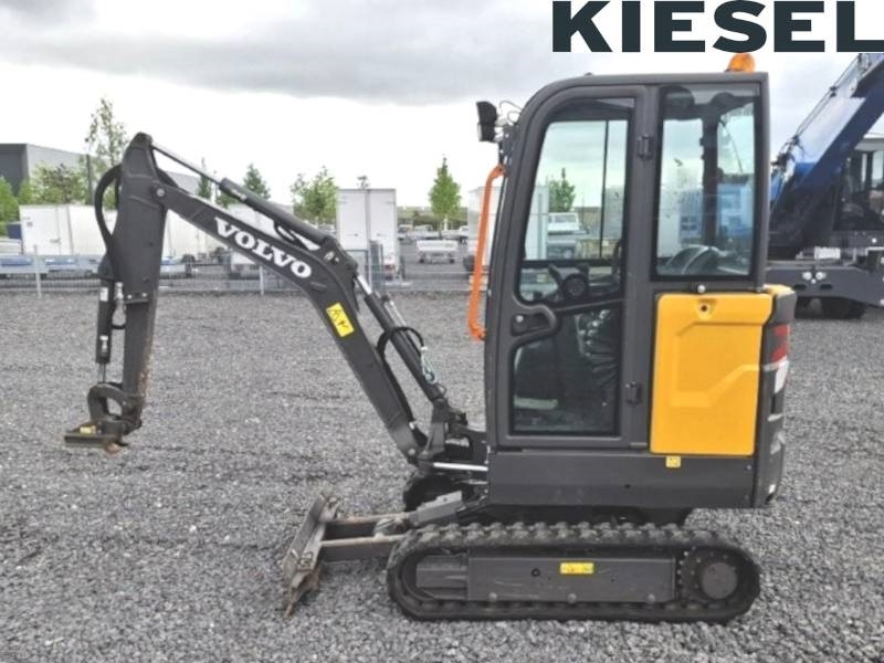 Mini-pelle Volvo EC 18 E — occasion 2023, 655 h