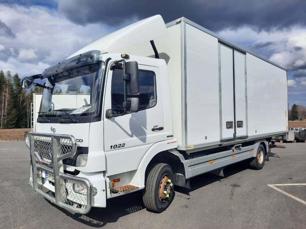 Mercedes-Benz Atego 1022