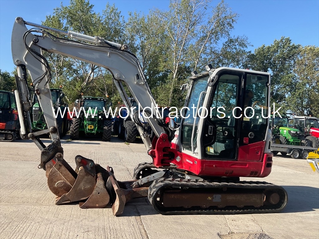 Mini-pelle Takeuchi TB 260 — occasion 2018, 4 688 h