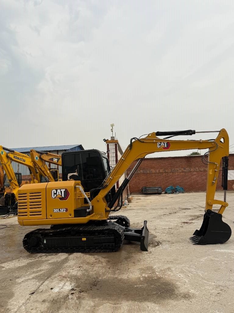 CAT 305.5E2