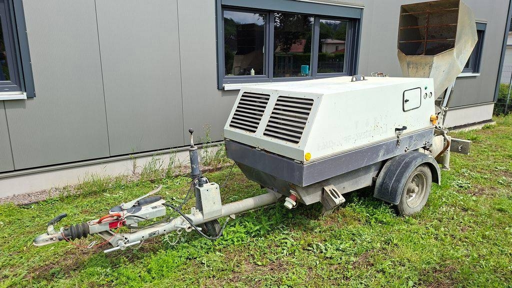 Pompe Uelzener E260E — occasion 2011, 755 h
