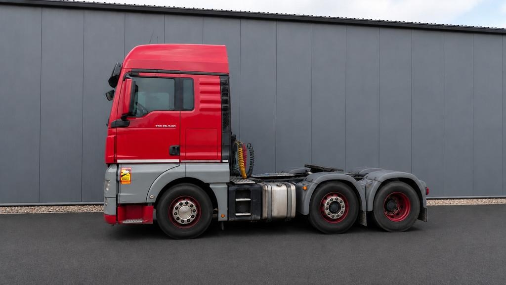 MAN TGX 26.440 6x2 gearbox problem