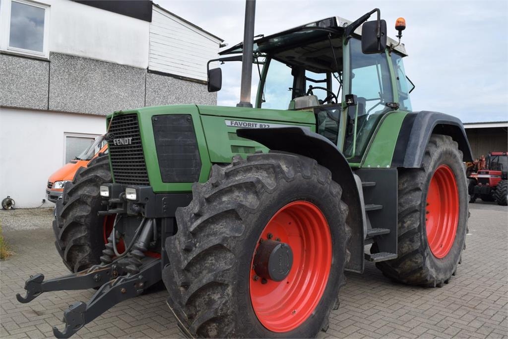 Favorit 822