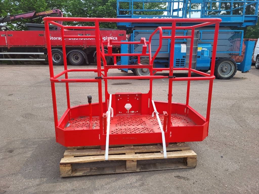 Manitou ATJ 200 kori
