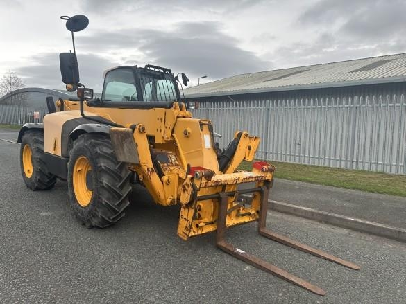 JCB 533-105