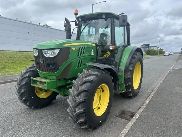 John Deere TRACTOR 6125M