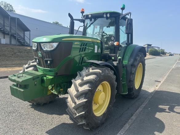 John Deere TRACTOR 6155M