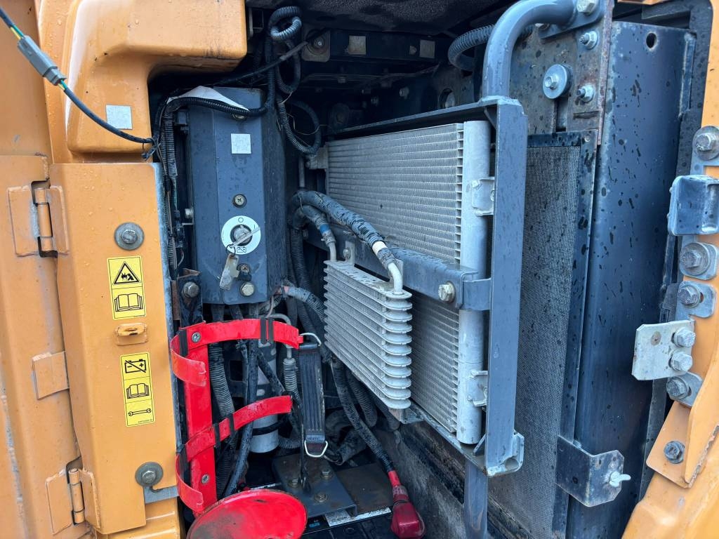 CASE CX 75 / Engcon, 5-työlaitetta, Rasvari kuva 12