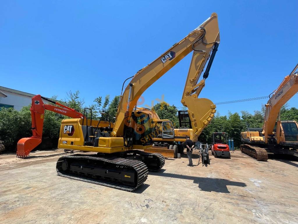 CAT 320GC