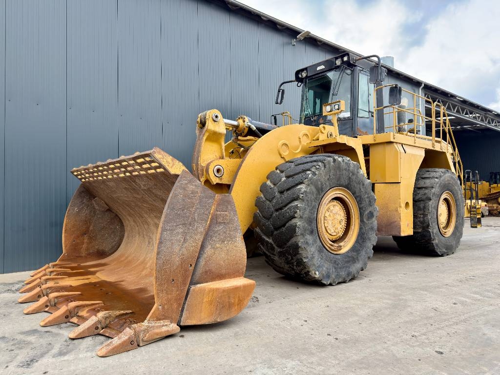 CAT 990H
