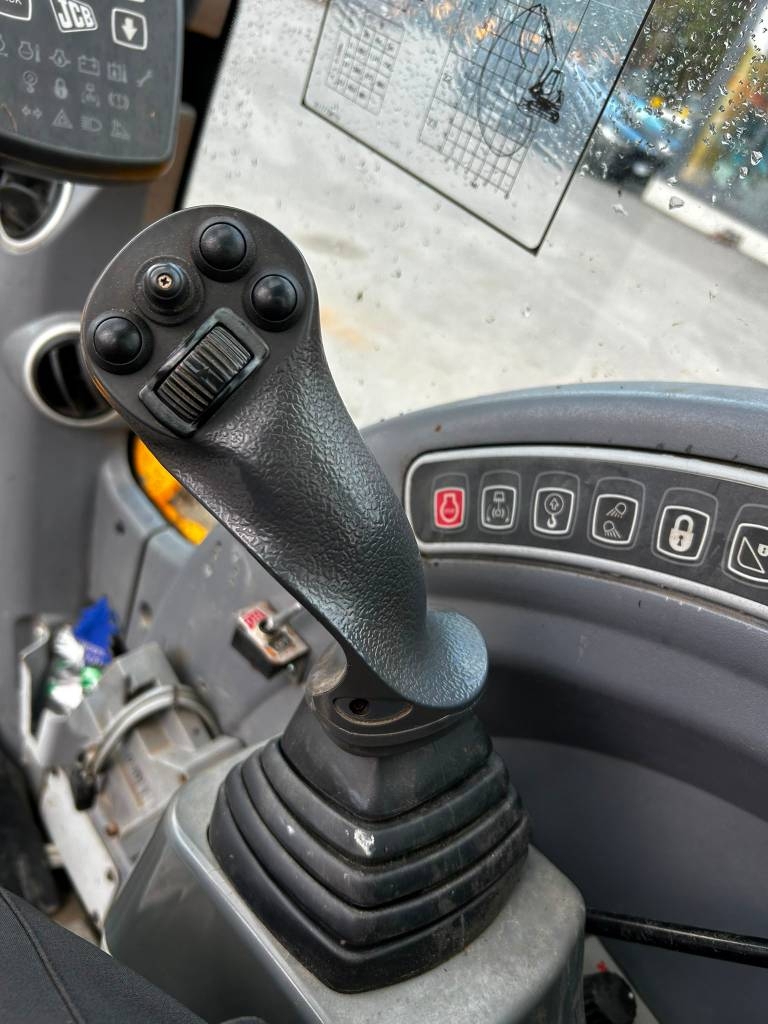 JCB 8080 / Pārdots / Pārdots kuva 19