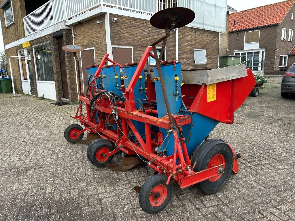 Gruse Aardappelpootmachine