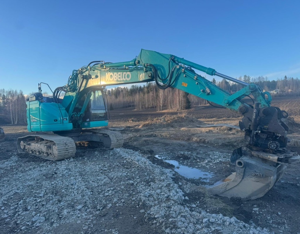 Kobelco SK 230 SR LC