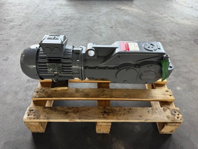 Concasseur mobile Kleemann REDUCER — occasion 2020