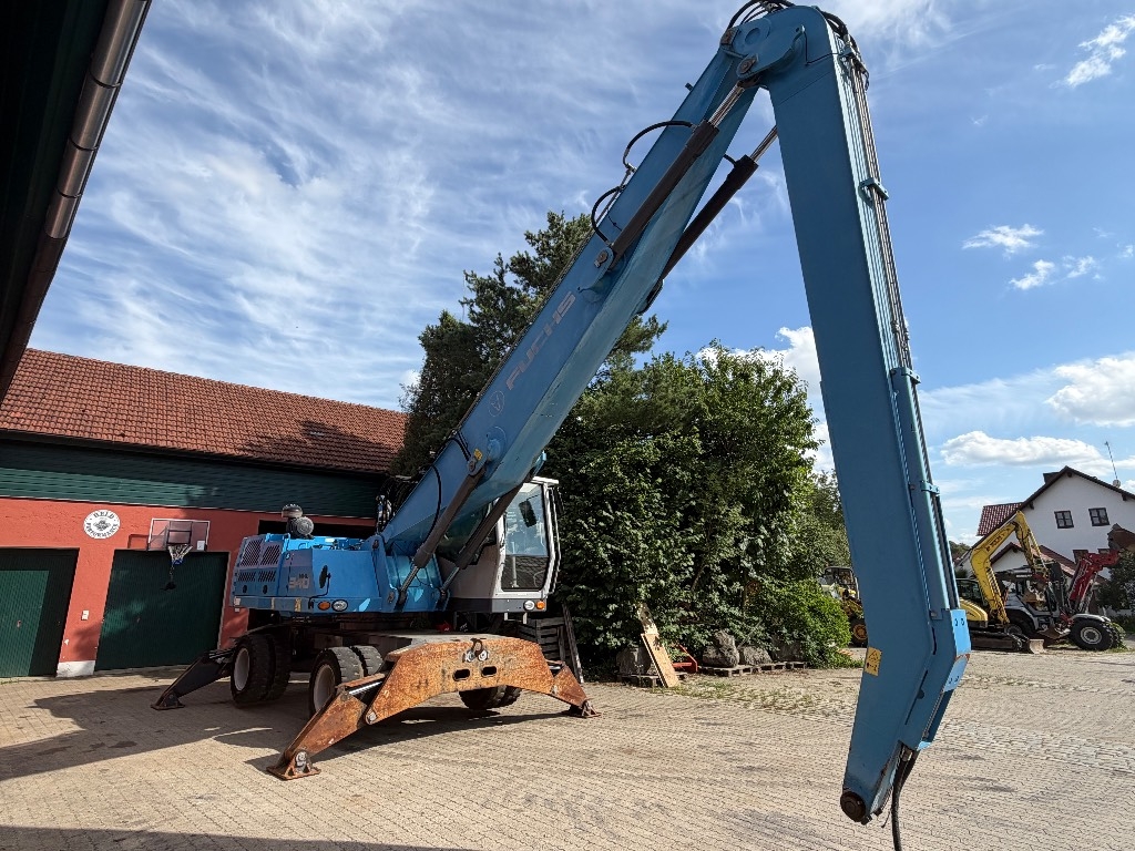 Pelle de manutention Fuchs MHL 340 only 8500h German Machine ( no 332 335 350 — occasion 2015, 8 577 h