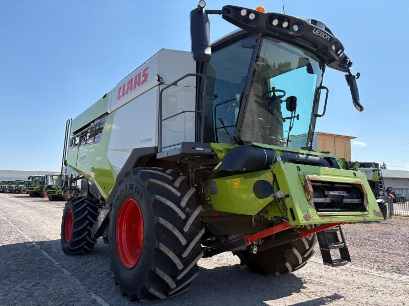 CLAAS LEXION 7600