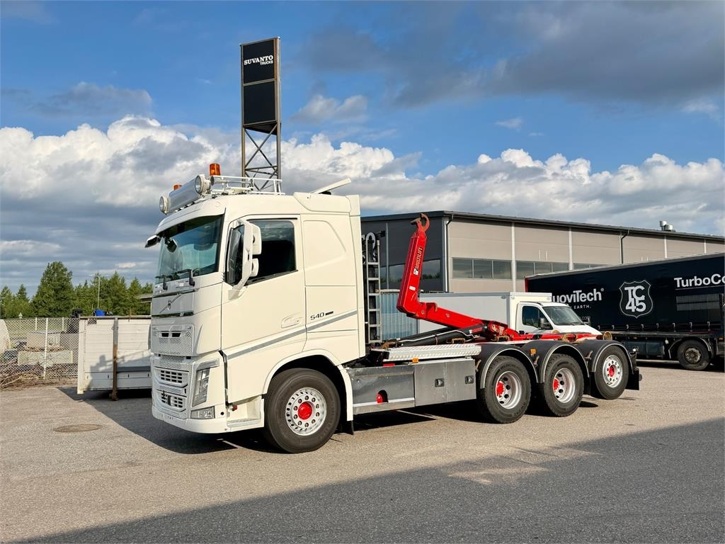 Volvo FH540 8x4*4