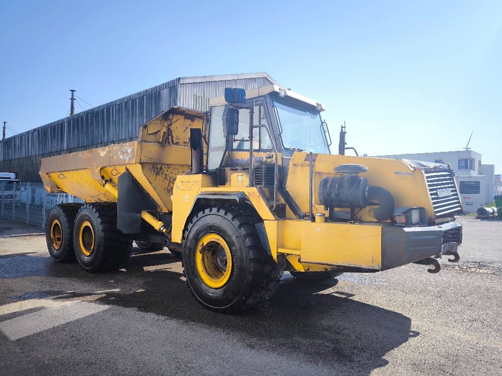 Tombereau articulé Komatsu HM 300-1 *Klima* Top Reifen* — occasion 2005, 14 500 h