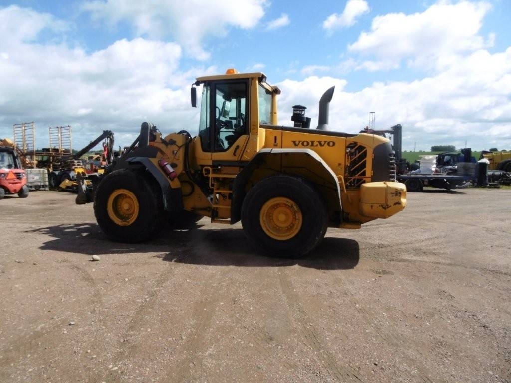 Volvo L 120 F
